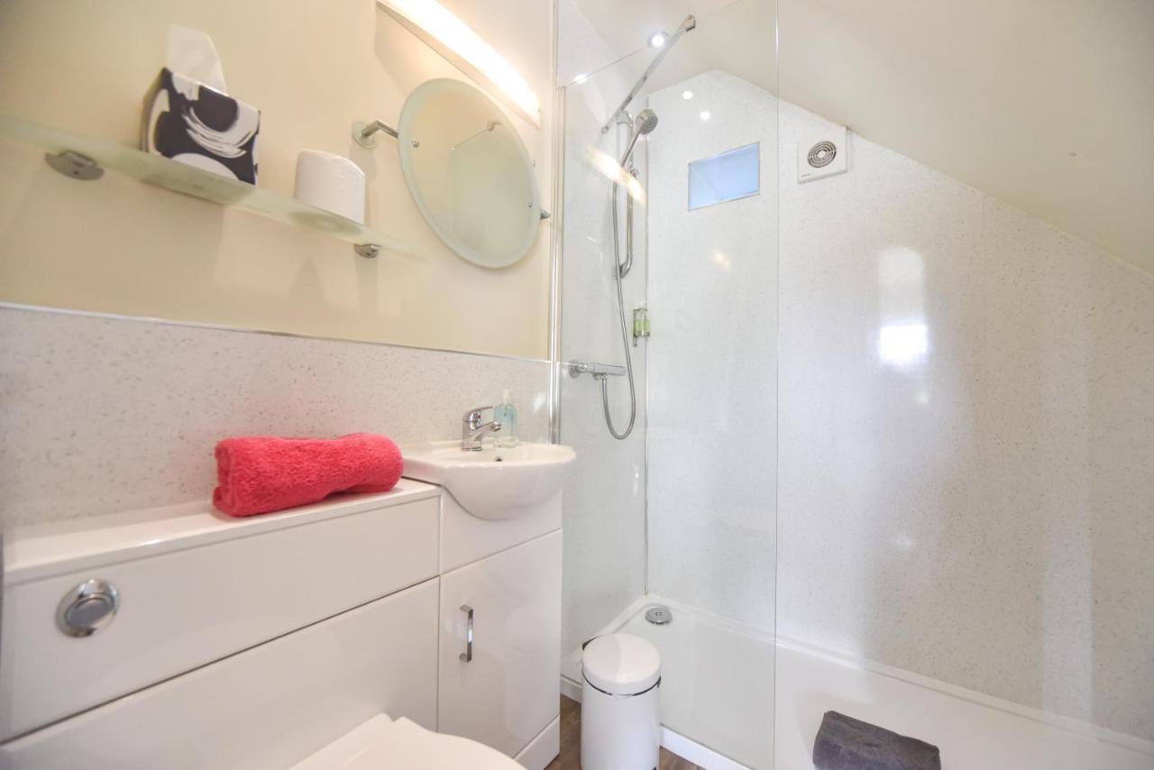 Church Farm Holiday Cottages - Pinster Cottage Ashbourne  Eksteriør billede
