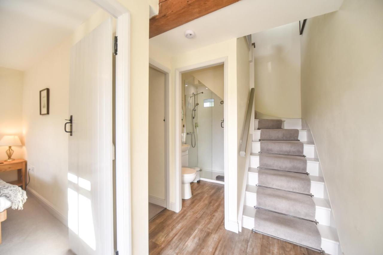 Church Farm Holiday Cottages - Pinster Cottage Ashbourne  Eksteriør billede