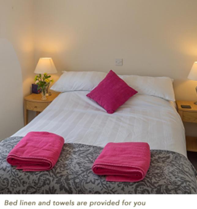 Church Farm Holiday Cottages - Pinster Cottage Ashbourne  Eksteriør billede